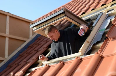 Pose de fenêtres de toit Velux à Castelbiague